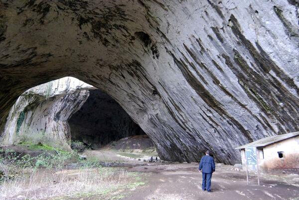 Какво не знаехте за Деветашката пещера?