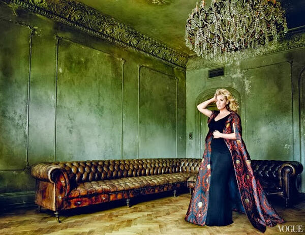 Бременната Кейт Уинслет пред Vogue
