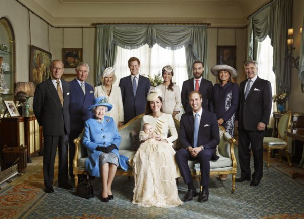 Най-щастливото кралско семейство отблизо