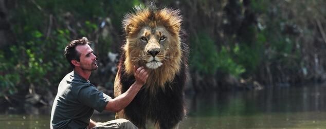 Невероятната история на Говорещия с лъвове