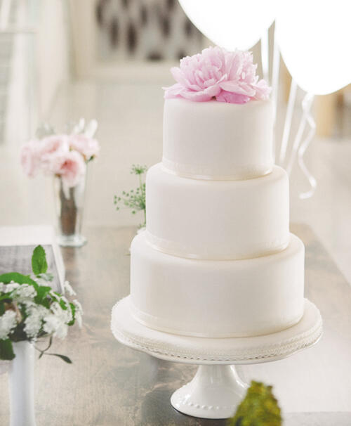 Необичайни торти за сватбения ден