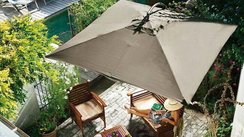 Изберете правилния чадър за градината или терасата си