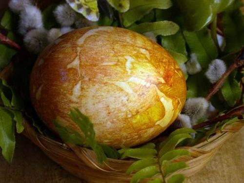 Боядисване на великденски яйца: Традиционни техники