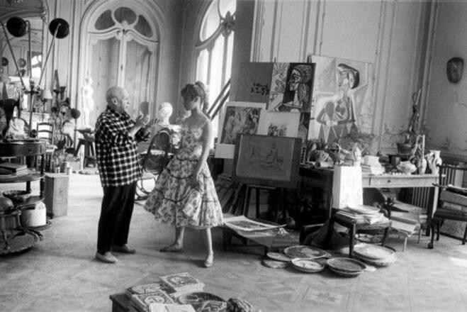 Вълнуващи ретро снимки: Бриджит Бардо среща Пикасо