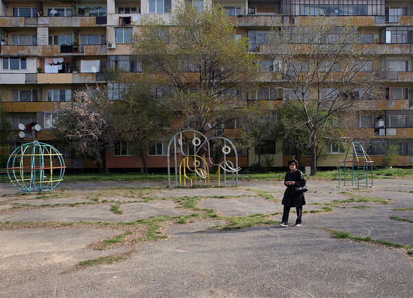 Minimalistic Sofia: Един абстрактен столичен пътеводител