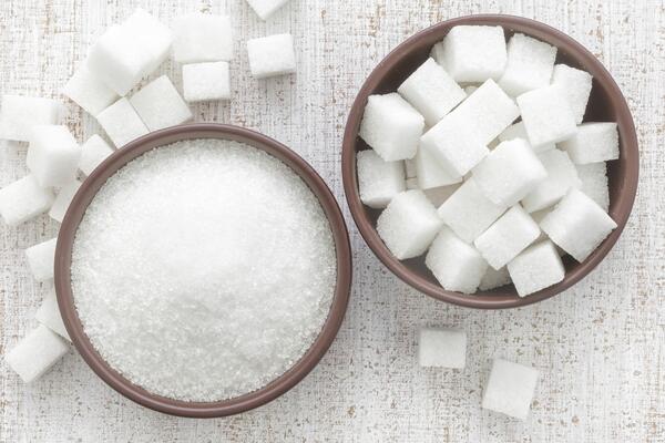 Захарта: По-опасна дори от никотина?