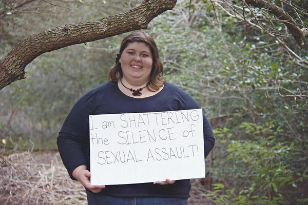 Безмълвната история на една жена, станала жертва на сексуално насилие