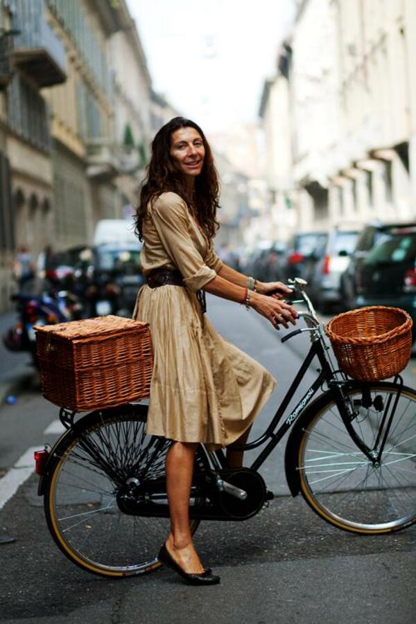 Модните съвети на Диана Хумбаджиева: Стил на две колела