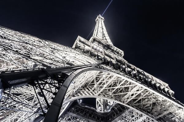 Забележителната красота на Париж, предадена чрез майсторски фотографии