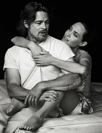 Брад и Анджелина в чувствена и интимна фотосесия за списание Vanity Fair
