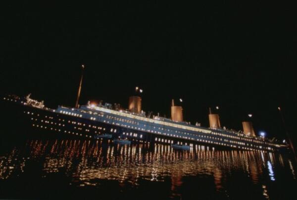 10 малко известни факта от снимачната площадка на “Титаник”, които ще ви изумят!
