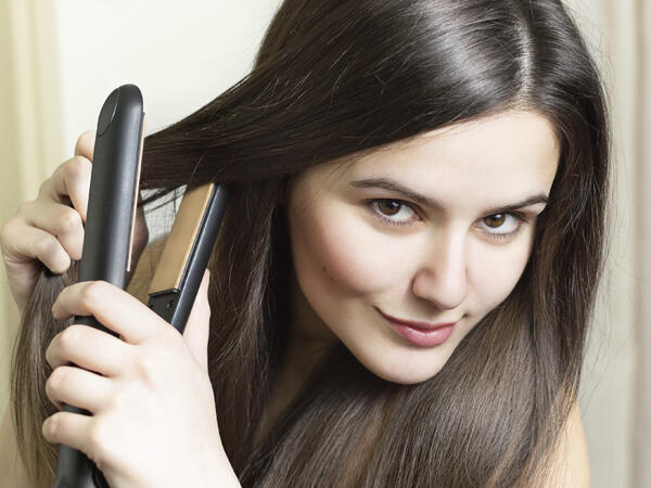 7 грешки, които допускате, когато къдрите косата си!