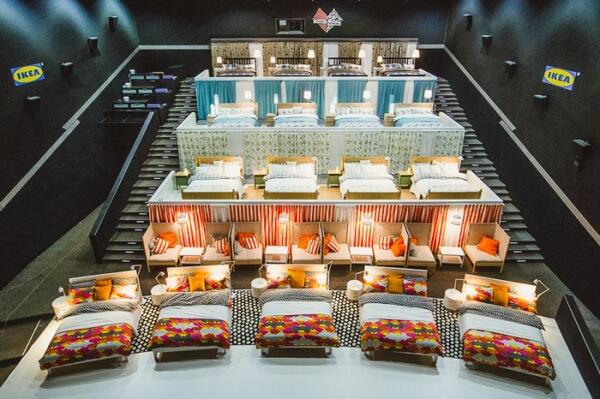 5 луксозни киносалона, където можете да гледате филм в удобно и меко легло 
