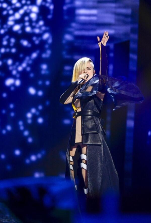Поли Генова се класира на финал в "Евровизия"!