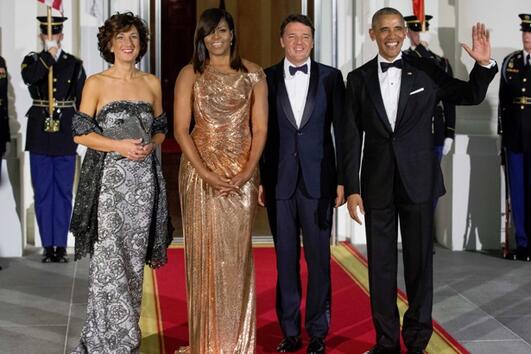 Мишел Обама с елегантна рокля на последната си вечеря като първа дама 