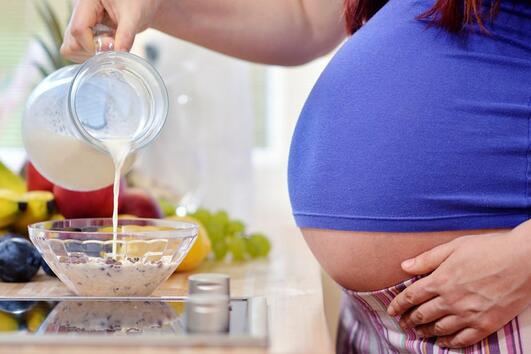 Грешките в храненето, които да не допускате, когато сте бременни