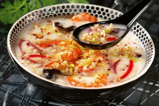 Вкусна азиатска супа с киноа