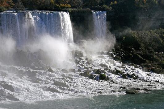 4 причини да посетите Ниагарския водопад