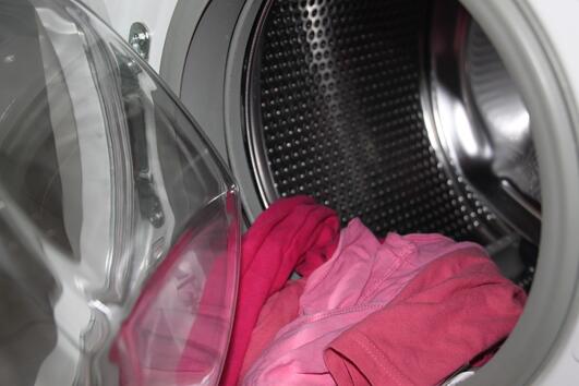 13 грешки, които допускаме, когато перем дрехите си 