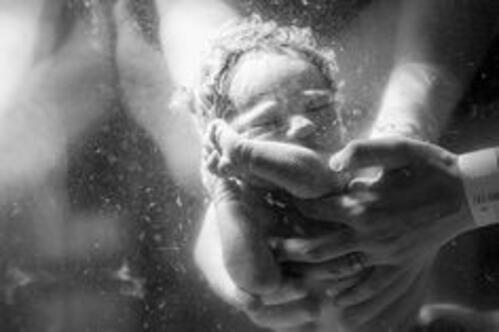 Какво трябва да знаем за раждането във вода?