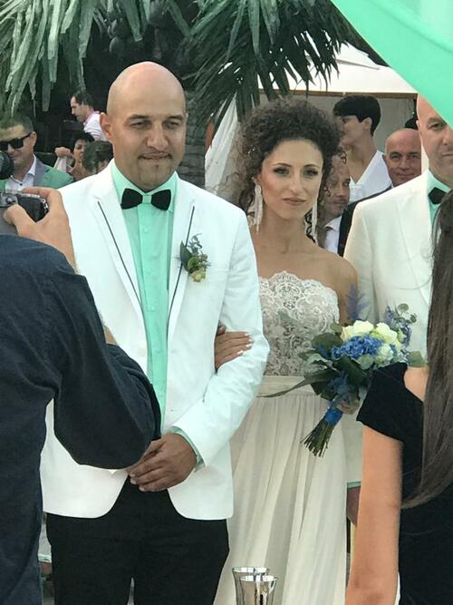 Румънеца се ожени!