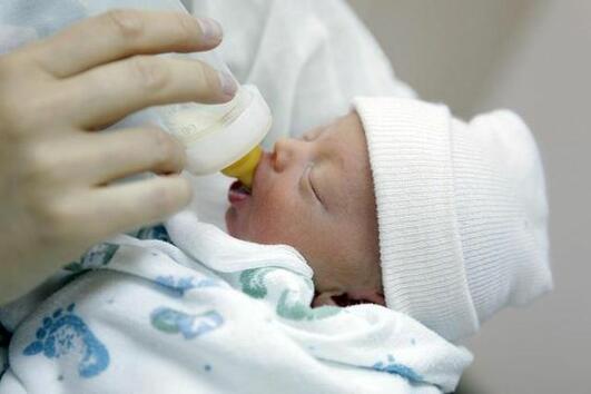 Какви са рисковете за недоносените бебета?