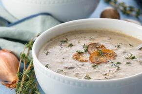 Вкусна крем супа от гъби която можете да си приготвите