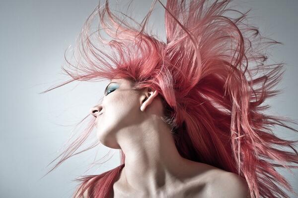  5 неща, които би трябвало да спрете да вършиме, в случай че желаете коса като на Рапунцел 