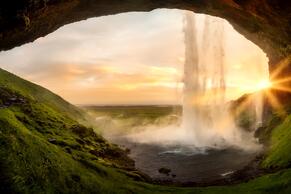 Исландия е невероятна страна която ще остане в сърцето ви
