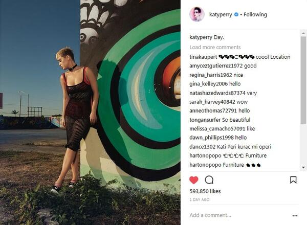 Кейти Пери е неотразима на корицата на списание "Glamour"