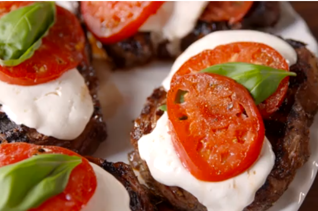 Това е един много вкусен начин за приготвяне на пържоли.
