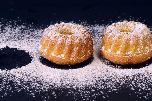 Кои храни със захар са полезни и кои причиняват увеличаване на теглото 