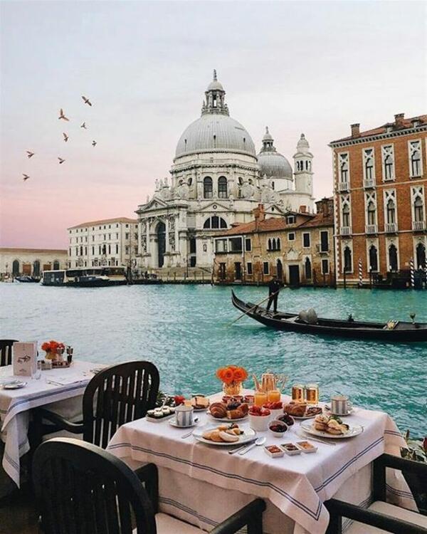 От Венеция с любов