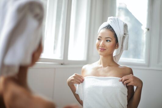 5 чудеса, които студеният душ може да направи за кожата ви 