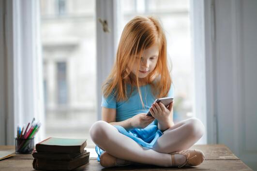Защо децата под 13-годишна възраст не бива да използват социални мрежи 