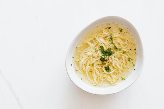 Какво се случва с тялото ви, когато ядете полуготови спагети