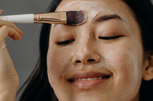 3-секундното правило, в което корейските жени се кълнат и как може да преобрази кожата ви