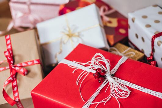 7 класически идеи за още по-класически подаръци за Коледа
