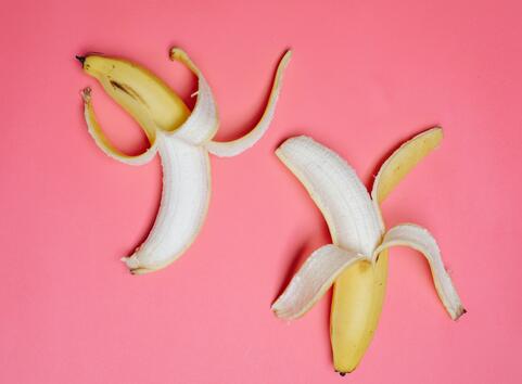 Могат ли банановите кори наистина да намалят бръчките?