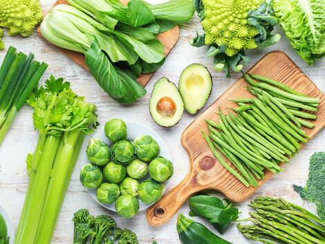 Зеленолистни зеленчуци, които да консумирате през пролетта и лятото
