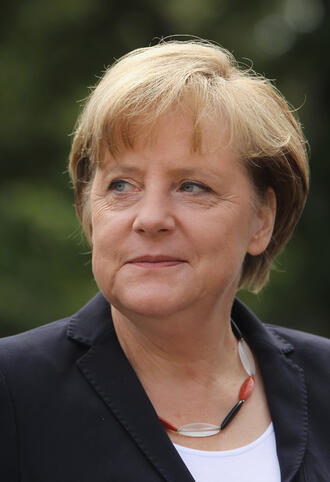 Ангела Меркел отново е най-влиятелната жена