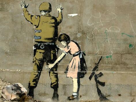 Друго произведение в Палестина - нарисувано от Banksy, а след това продадено в Ню Йорк