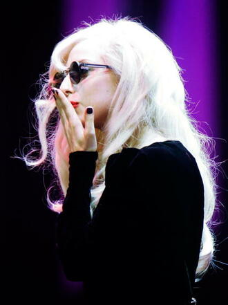 Гага спря концерта си в Румъния