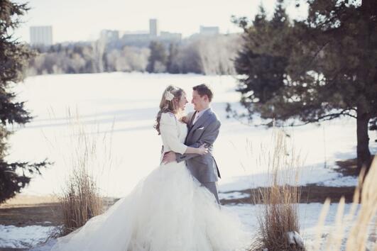 Зимна приказка за младоженци