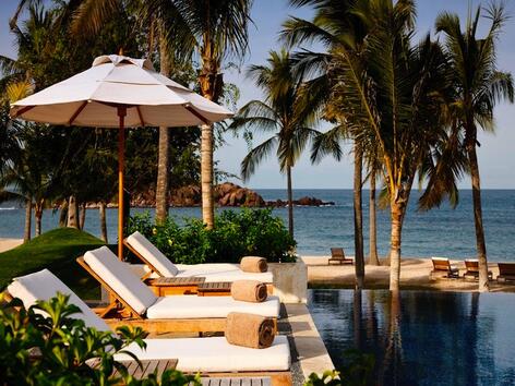 <p>Днес ще ви разходим виртуално и вербално в хотел Imanta Resorts в Мексико. Той е същински оазис на частния плаж Punta de Mita, ограден с пищна джунгла.</p>