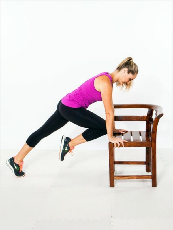 Упражнения на стол за стройна фигура