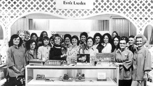 Есте Лодер: Как се създава козметична империя