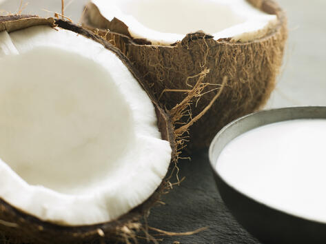 Солени рецепти с екзотично кокосово мляко