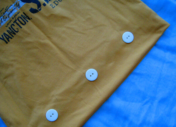 Идеи от разВихрено: Калъфка за възглавничка от стара тениска