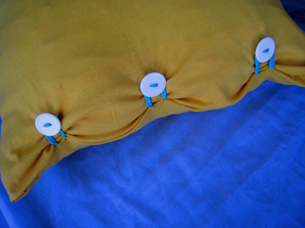 Идеи от разВихрено: Калъфка за възглавничка от стара тениска